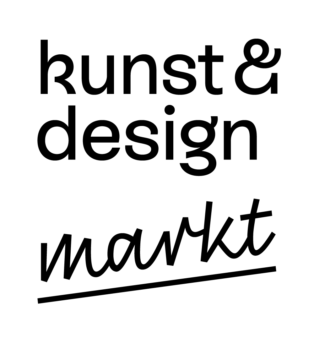 Logo Latina en alemania